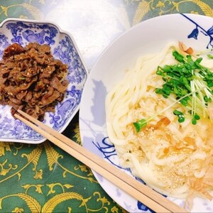 ほうれん草入りの＊肉うどん